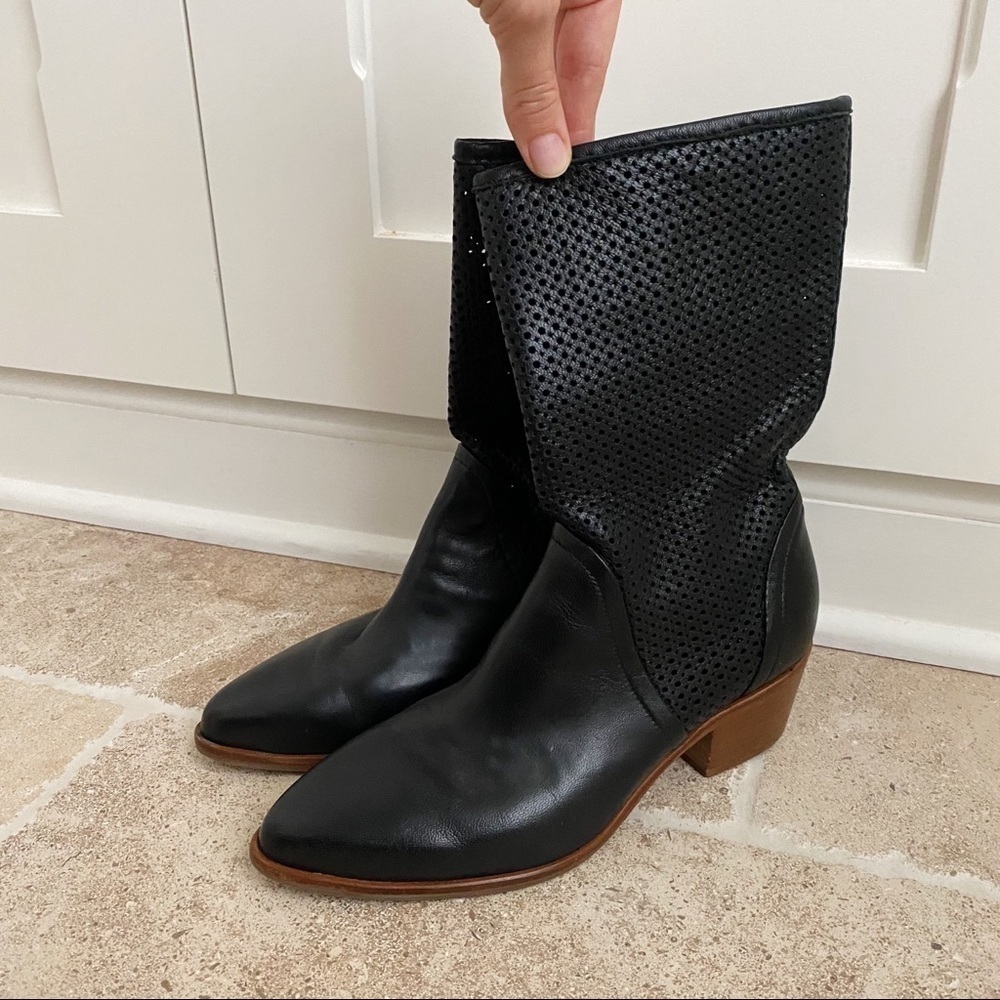 Italeau Black Leather Eyelet Perforated Waterproof Shin High Pointed Boots